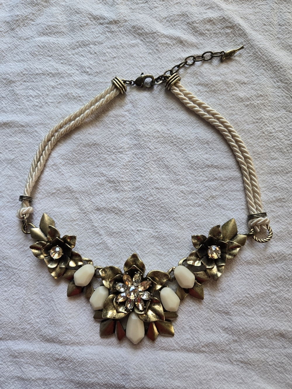 Chloe + Isabel Gardenia Floral Statement Necklace Cream Rope Gold Tone